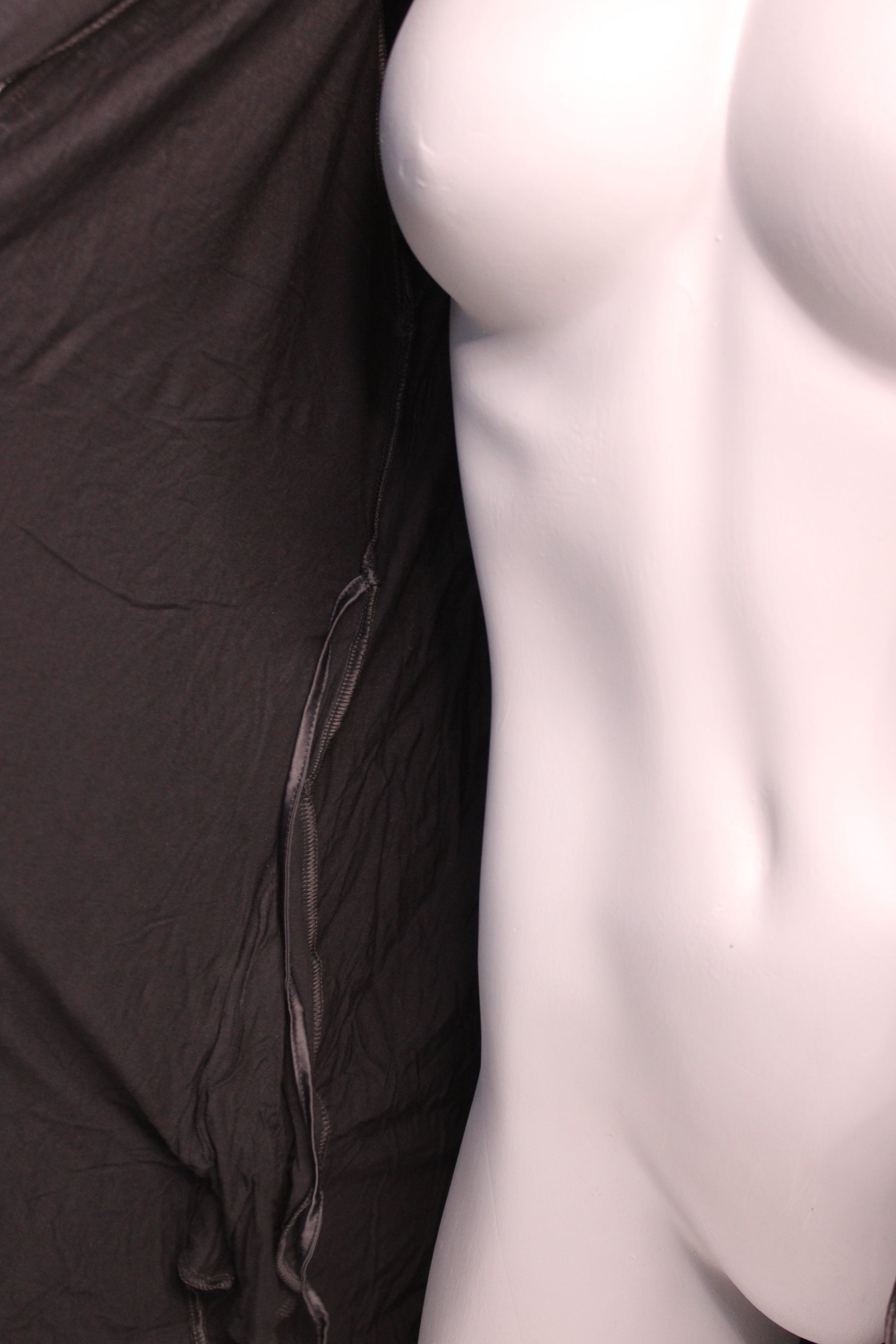 BE WICKED PLUS SIZE TIE WAIST SHORT ROBE - NEGRA L-XL (EN BOLSA)