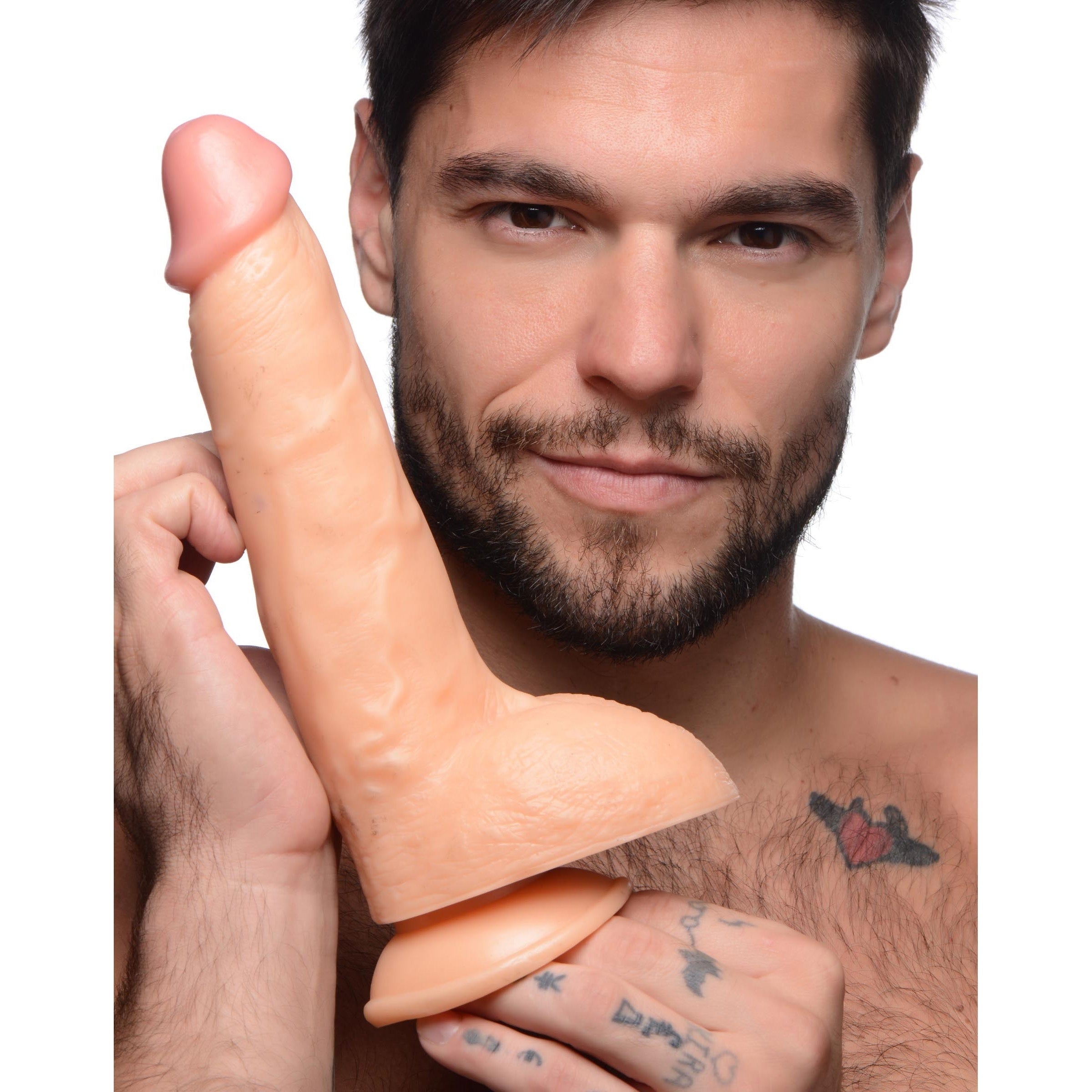 BEEFY BRAD 9” DILDO WITH BALLS - CARNE