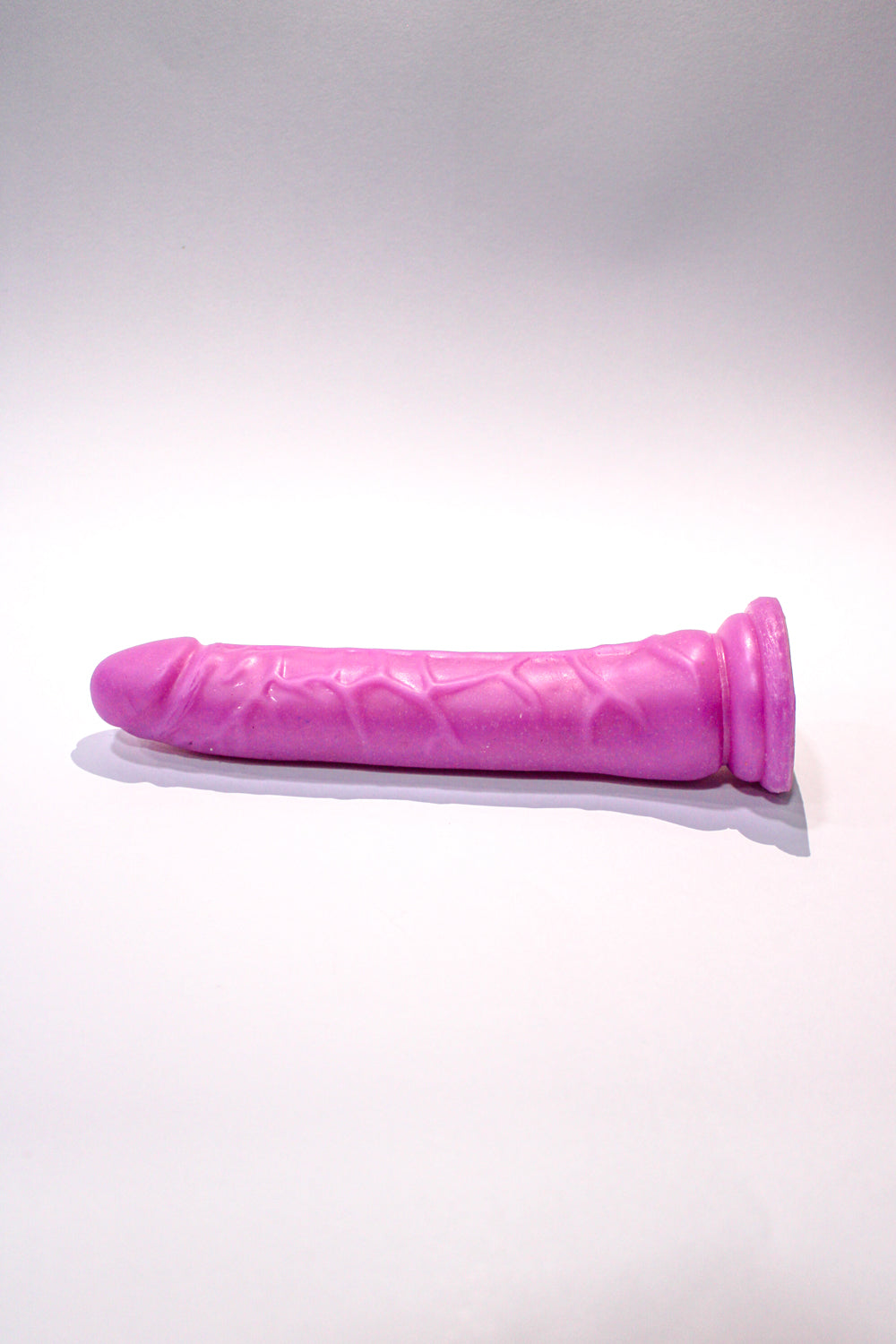 DILDO NACIONAL MORADO