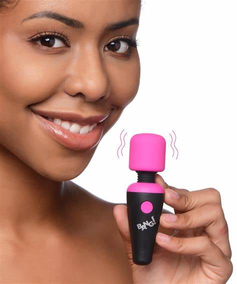 BANG! 10X VIBRATING MINI SILICONE WAND - ROSA